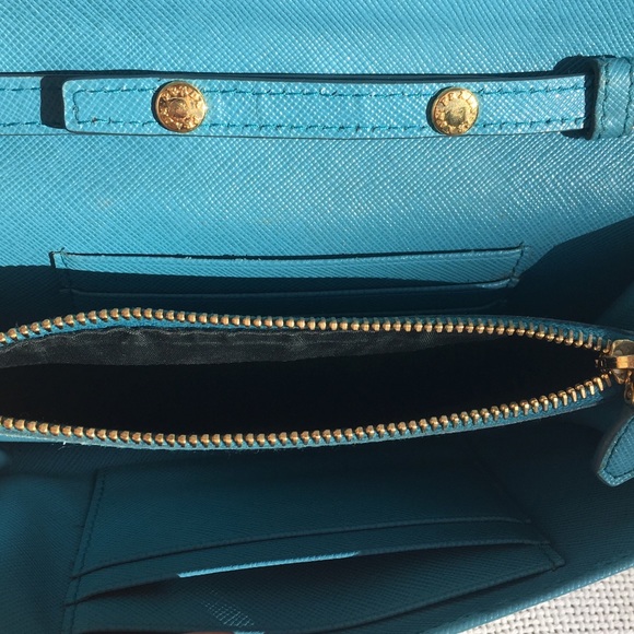 PRADA authentic saffiano leather - Picture 7 of 8